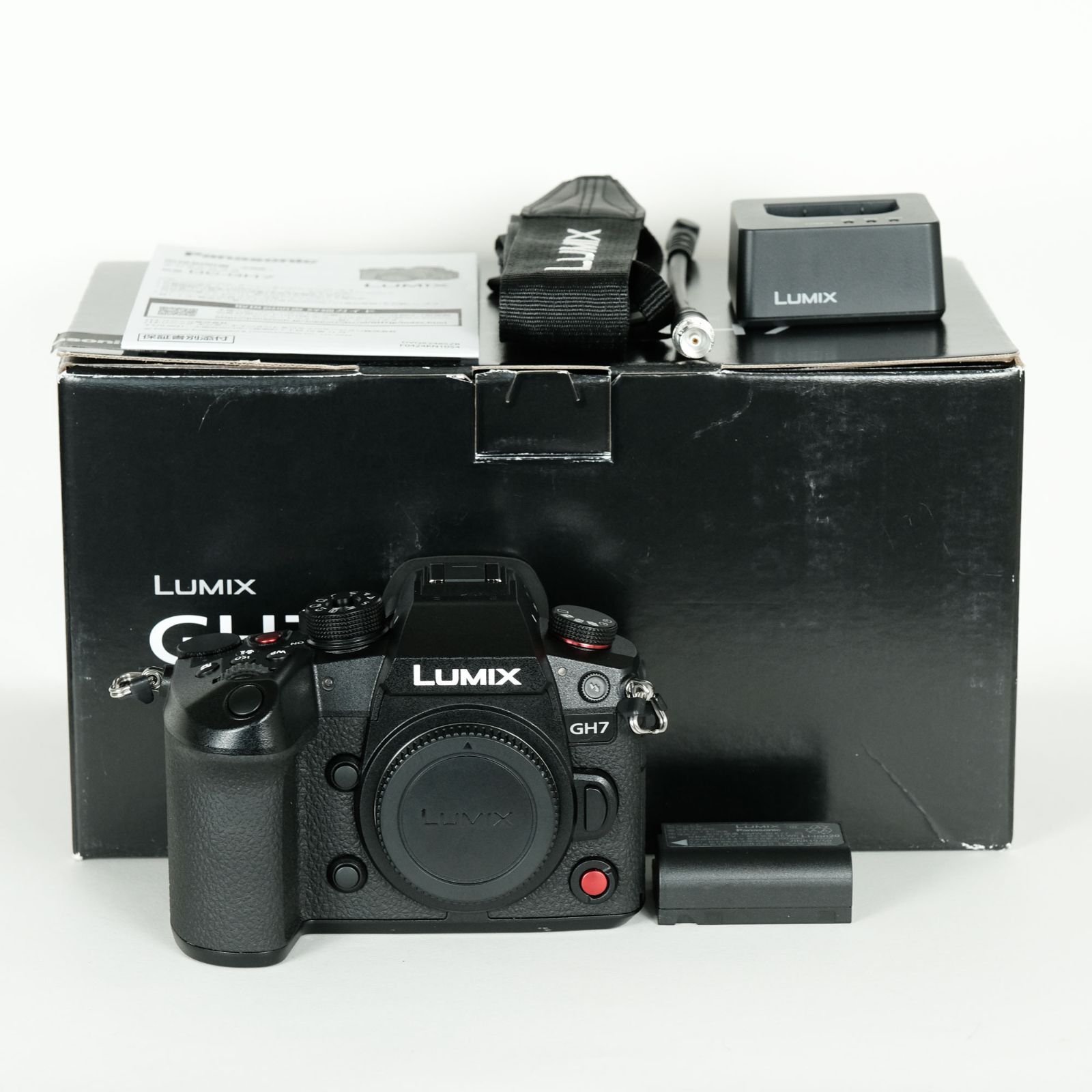 美品｜シャッター数2,998回] Panasonic LUMIX DC-GH7 ボディ