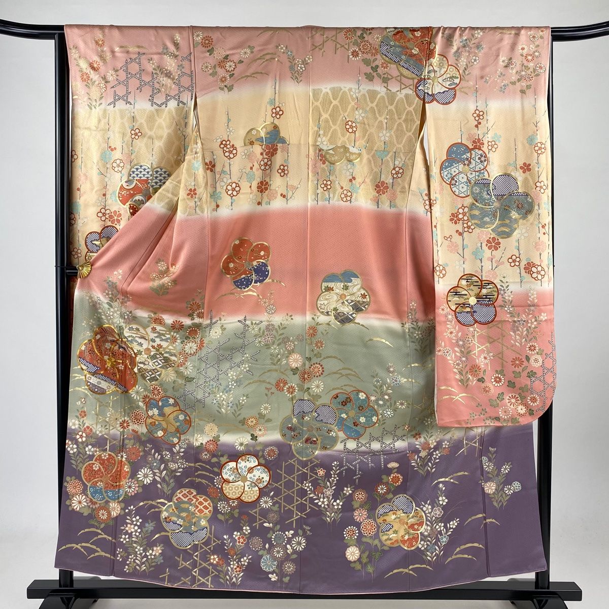 振袖 身丈157cm 裄丈65.5cm M 袷 ねじ梅 花鳥 金糸 金彩 ピンク 正絹 秀品