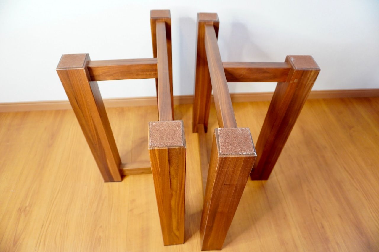 ダイニングテーブル