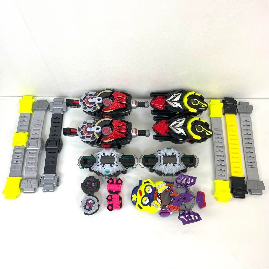 ギーツワンネス パーツ19点まとめ ギーツワンネス パーツ19点まとめ 仮面ライダーギーツ DX