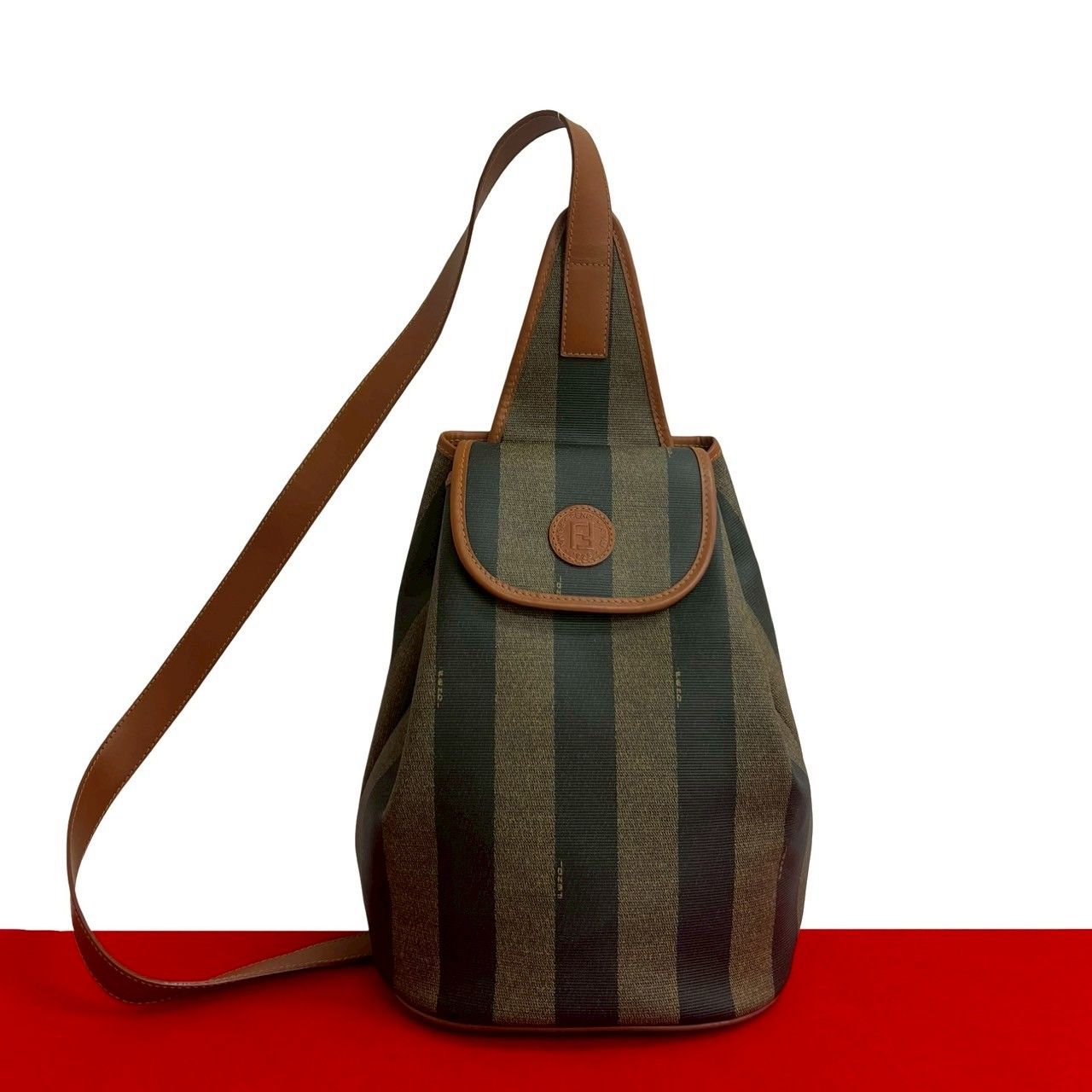 品 FENDI フェンディ ヴィンテージ ペカン 柄 ストライプ レザー ボディバッグ ショルダーバッグ ブラウン ブラック 66593