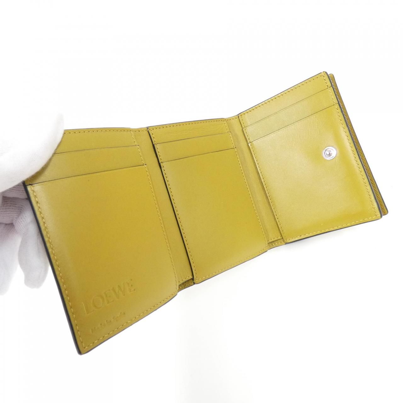 Bリーグ 須田侑太郎 選手☆本人着用 実使用 直筆サイン入りユニフォーム 落札品 HATTRICK（ハットトリック）-選手の想いをファンへ届ける公式