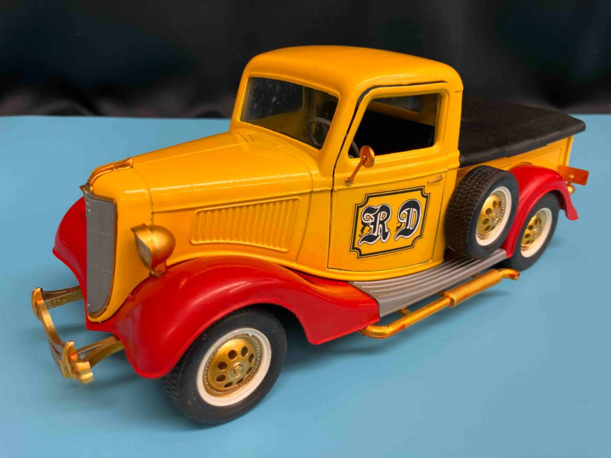 ミニカー MAJORETTE 1/19 1936年 Ford V8