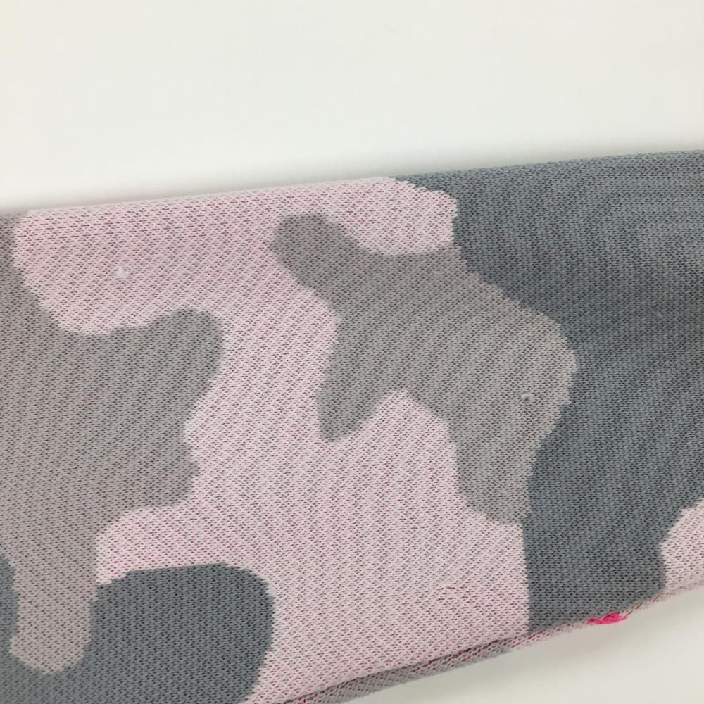 マークアンドロナ セーター ピンク×グレー 一部カモフラ スカル 迷彩