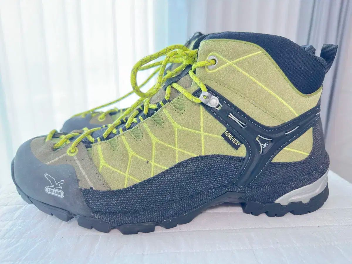 サレワ 登山靴 サレワ SALEWA CROW GTX 27.5cm クロウ アルパイン 登山  