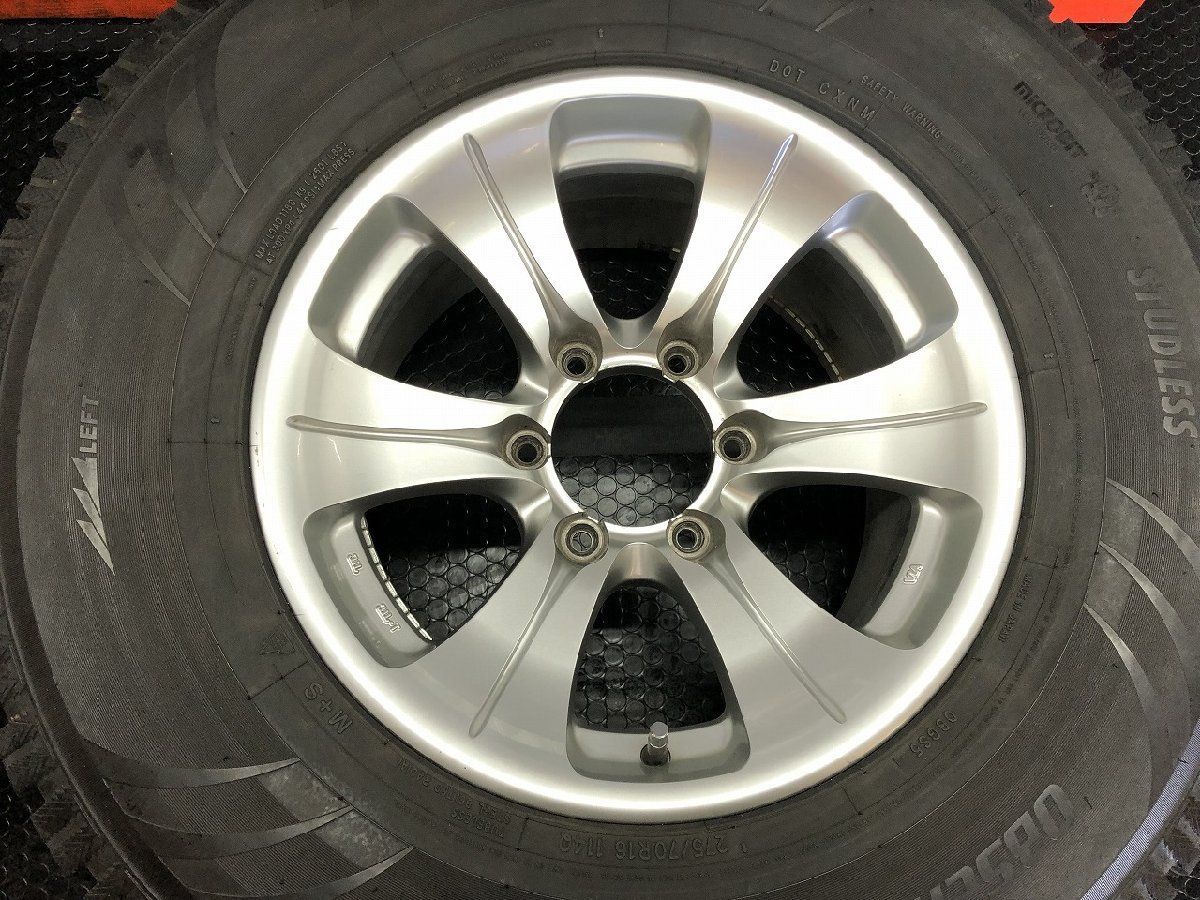 70R16 スタッドレス