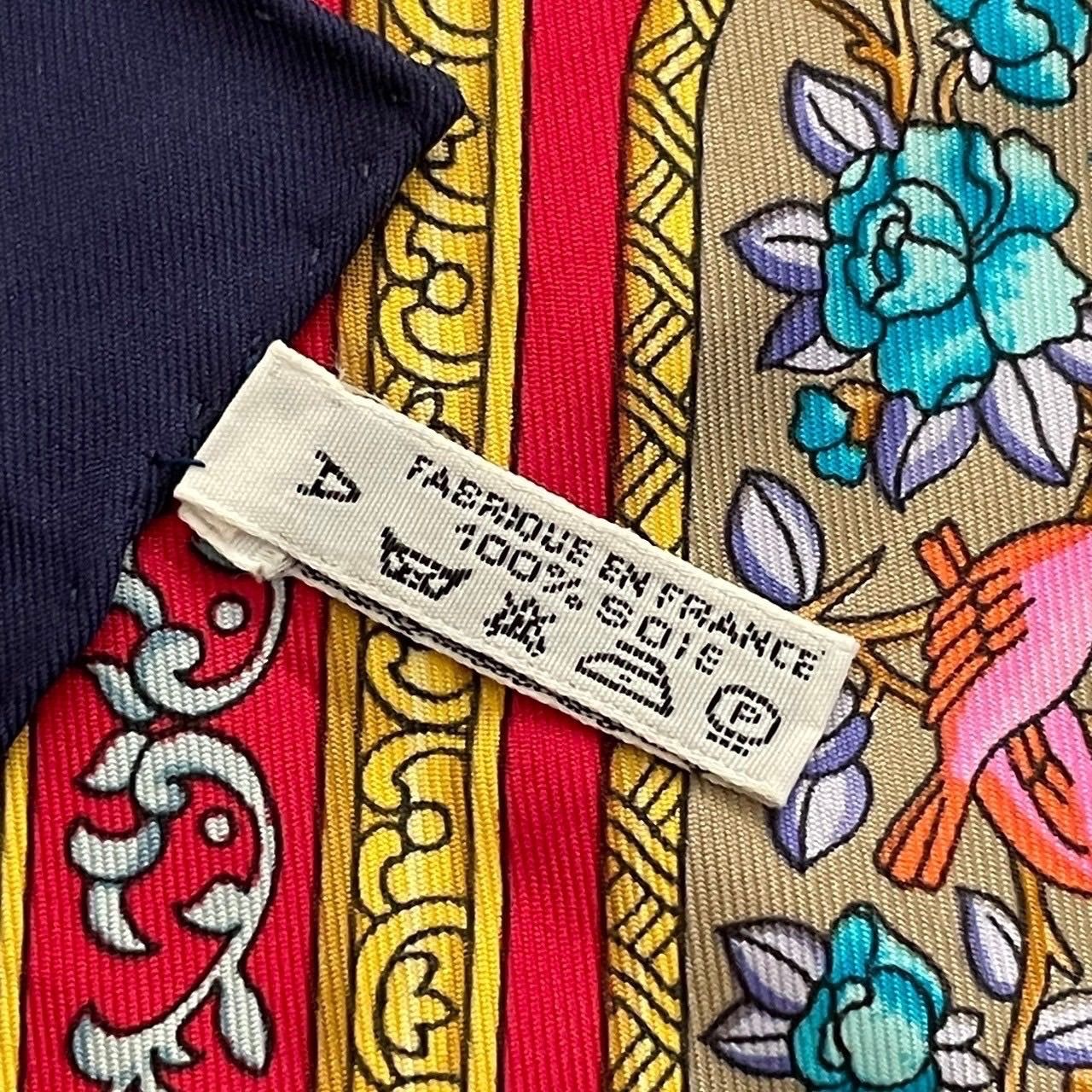 HERMES エルメス スカーフ 紺 大判 カレ90 QALAMDAM カラムダン