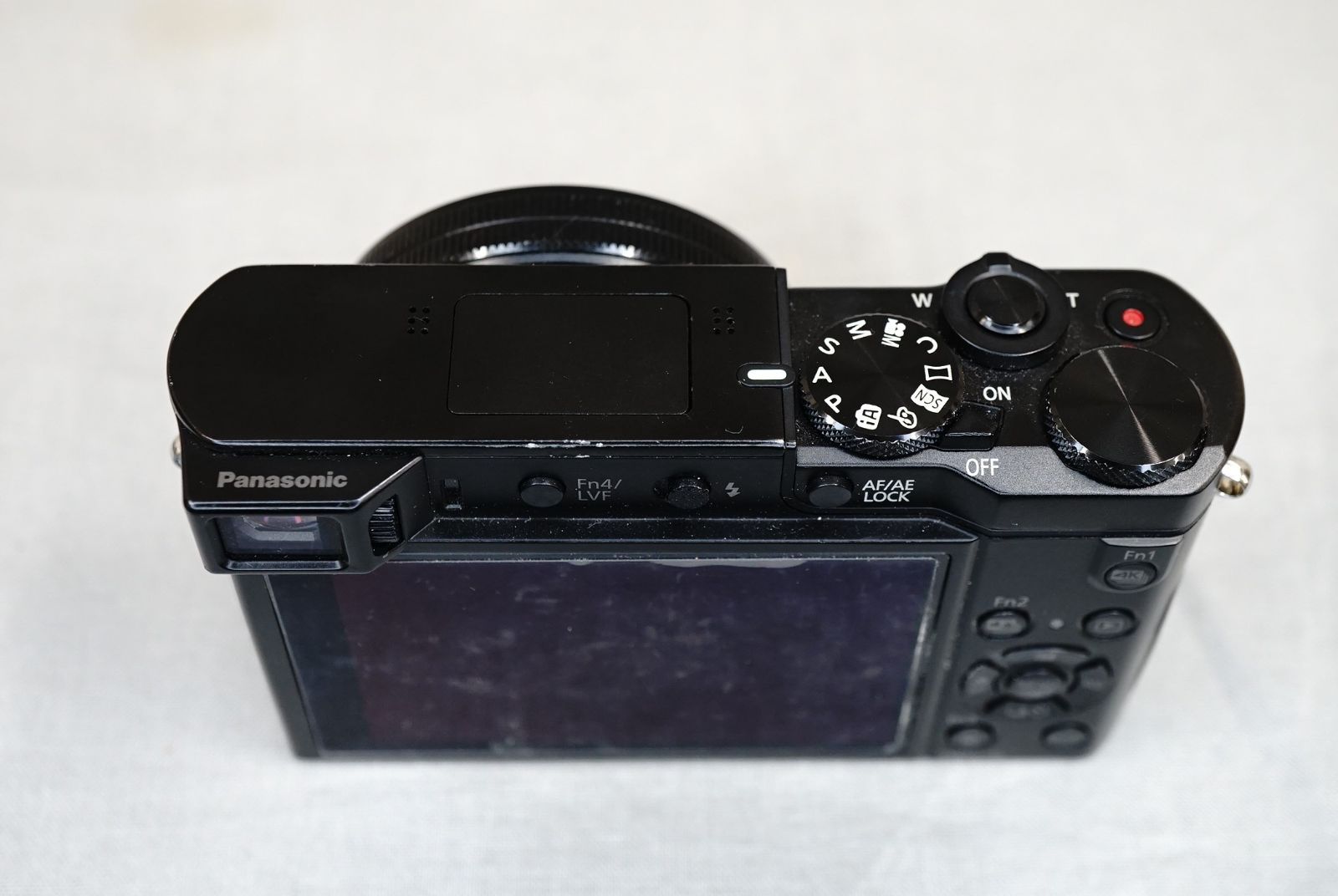 デジタルカメラ　パナソニック　DMC-TX1　ライカレンズ-3