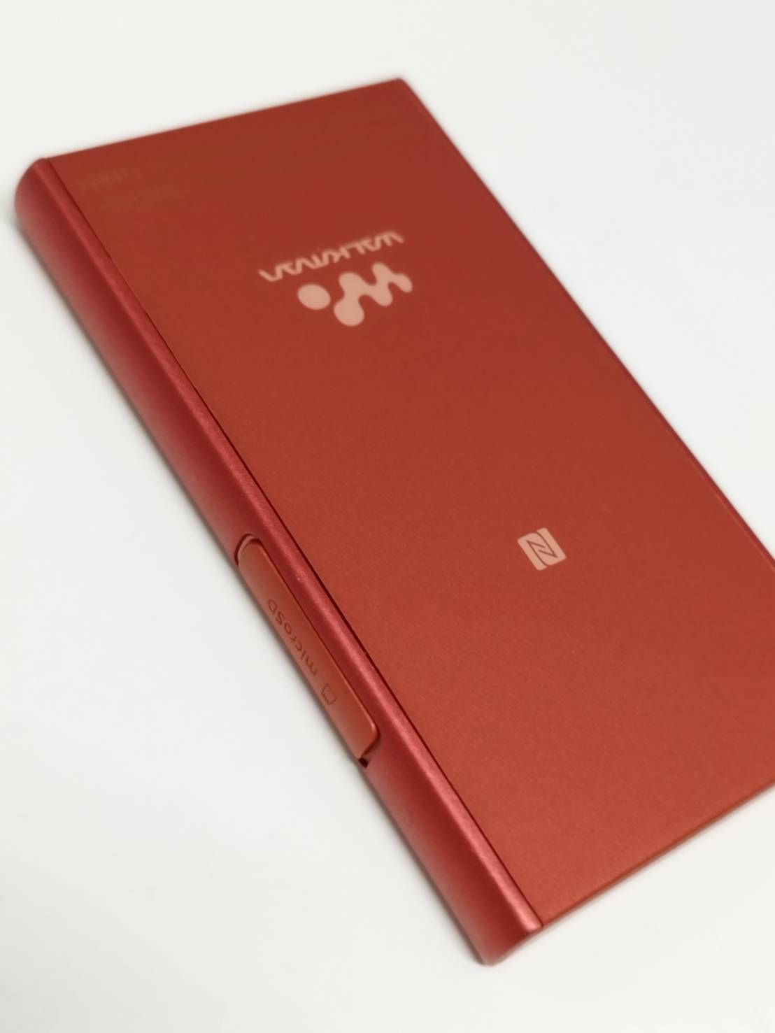 SONY WALKMAN NW-A45 トワイライトレッド（中古） 中古】WALKMAN A40シリーズ メモリ16GB+microSD トワイライト