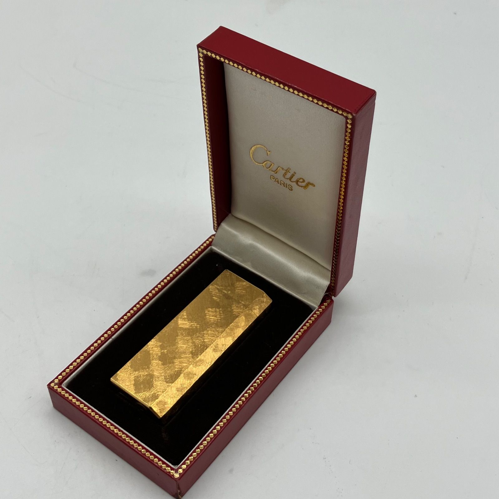 Cartier - カルティエ Cartier ケース 取説付 ガスライター ペンタゴン 火花確認済 火花確認済み】Cartier ガスライター ペンタゴン 箱付き - メルカリ