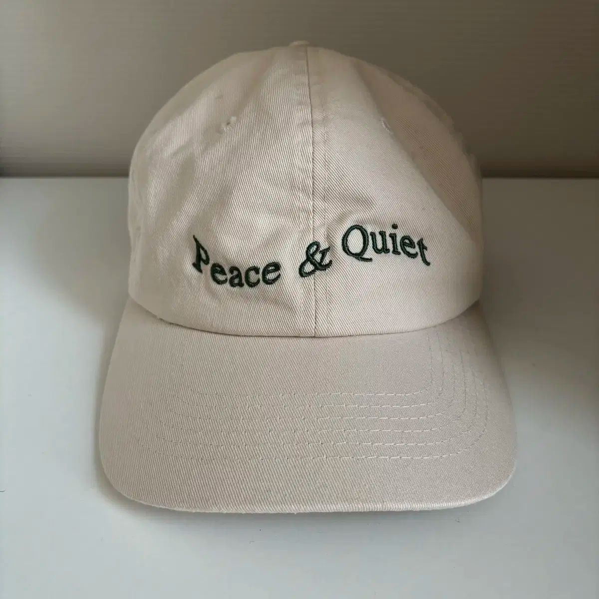 Museum of Peace ＆ Quiet キャップ 帽子