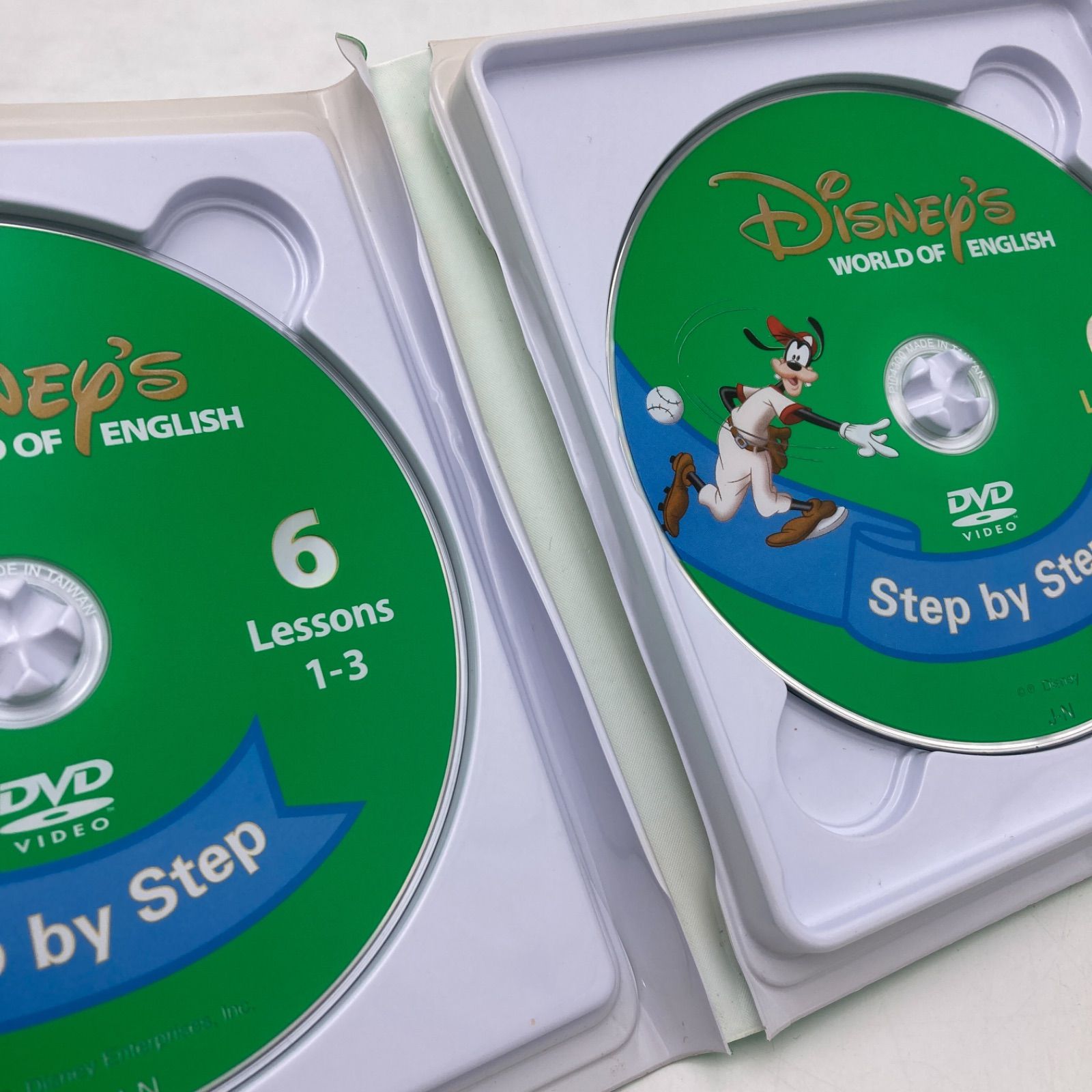 2016年購入 メインプログラムセット 絵本 CD DVD24枚 新子役 字幕あり ディズニー英語システム DWE Disney ワールドファミリー  中古 1104421 - メルカリ