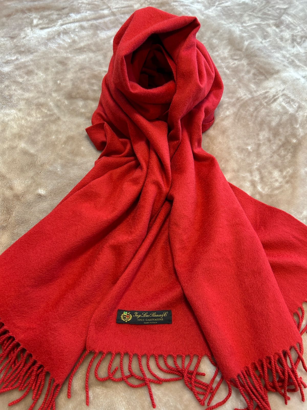 ロロピアーナ 赤 カシミヤ 100％ フリンジマフラー ロロピアーナ 赤 カシミヤ 100％ フリンジマフラー