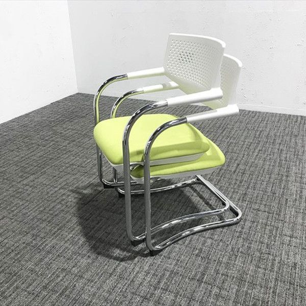 スタッキングチェア
