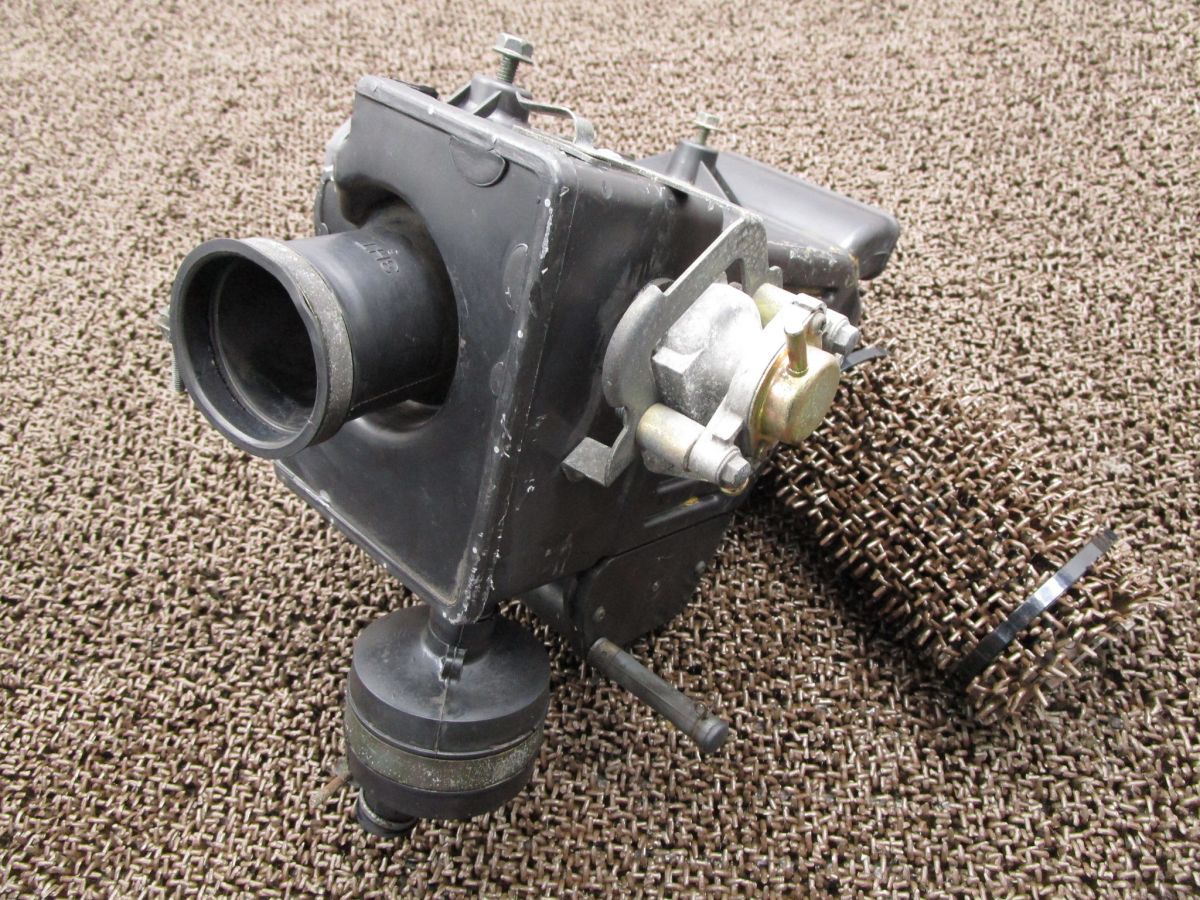 ヤマハ SR400 RH01J 純正 エアクリーナーボックス (85)-4405 I SR400 エアクリーナーボックス 48U ヤマハ 純正 バイク 部品 1JR RH01J