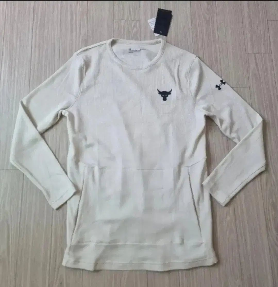 【雷市場（ポンジャン）商品韓国直送】 UNDER ARMOUR(アンダーアーマー) Tシャツ 新品 ロックプロジェクト 110 2XL
