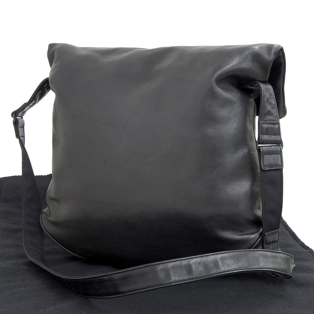 【希少】90s ISSEY MIYAKE メッセンジャーバッグ 　新品未使用 美品 イッセイミヤケ 90年代ヴィンテージ アーカイブ品 レザー