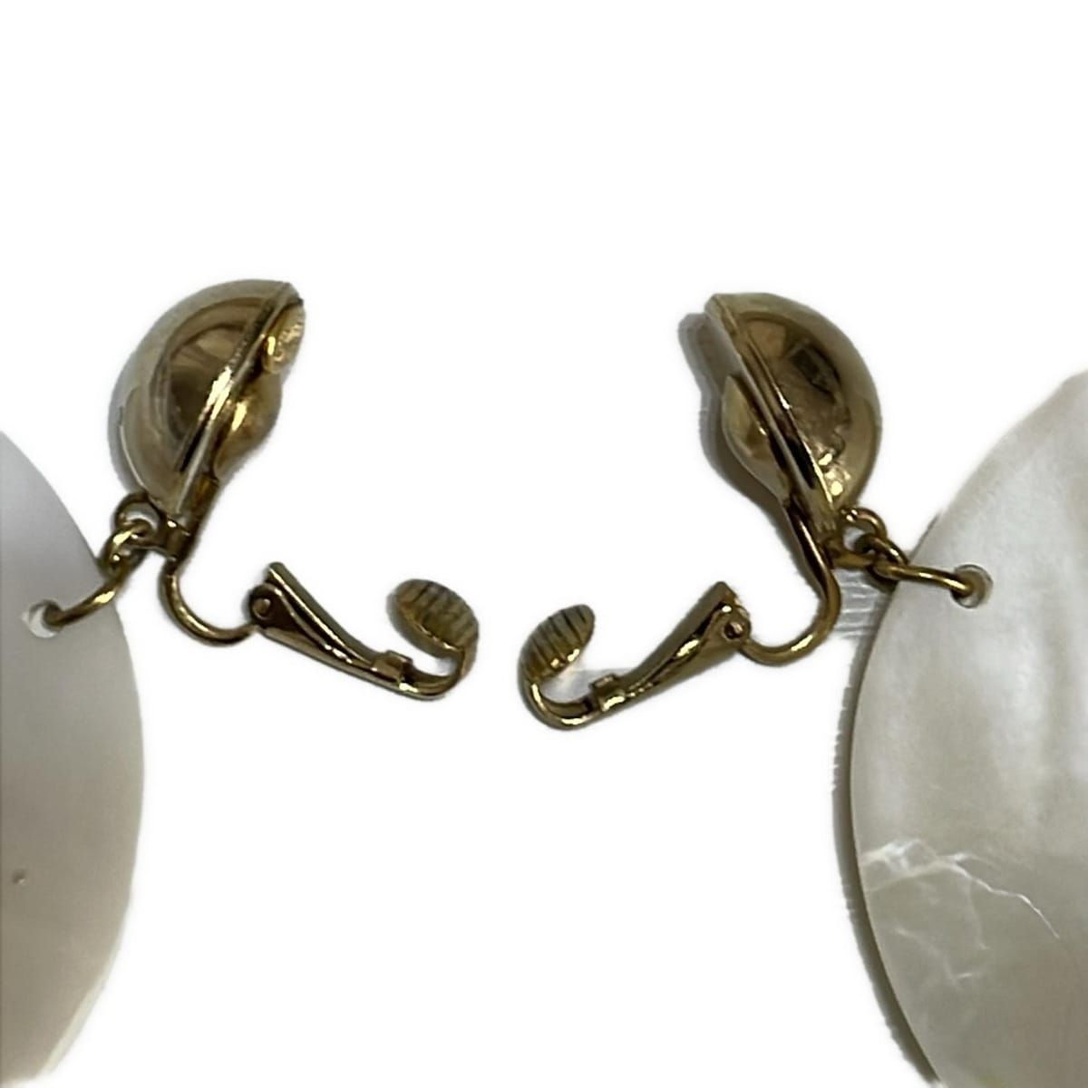 KENNETH JAY LANE ケネスジェイレーン イヤリング - 白×ゴールド WWW_OLIVIERBERNSTEIN_COM