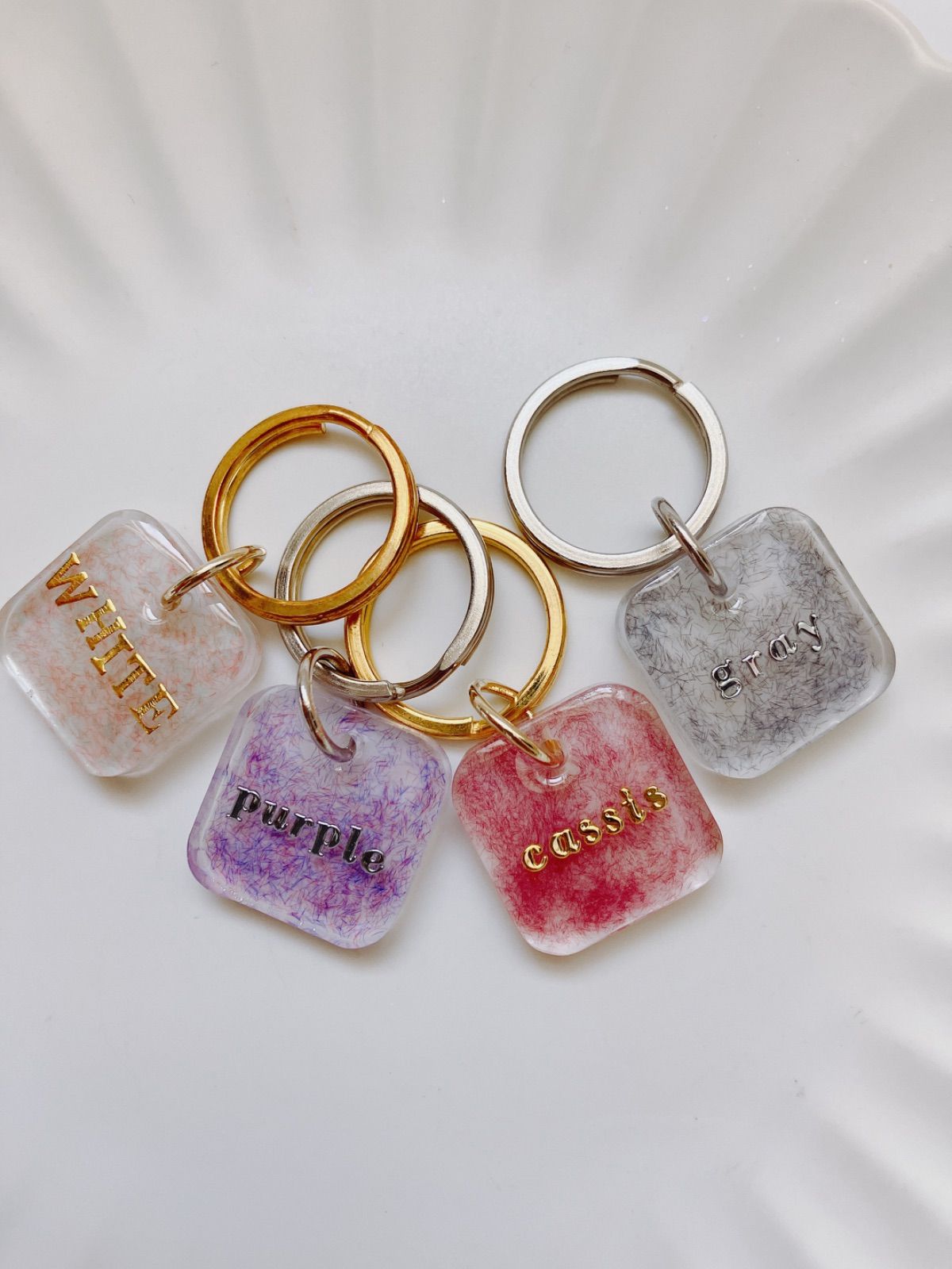 白藤ページ　名入れチャーム　レジンキーホルダー　7点 ♡名入れ♡レジンキーホルダー♡ミニチャーム♡ - メルカリ