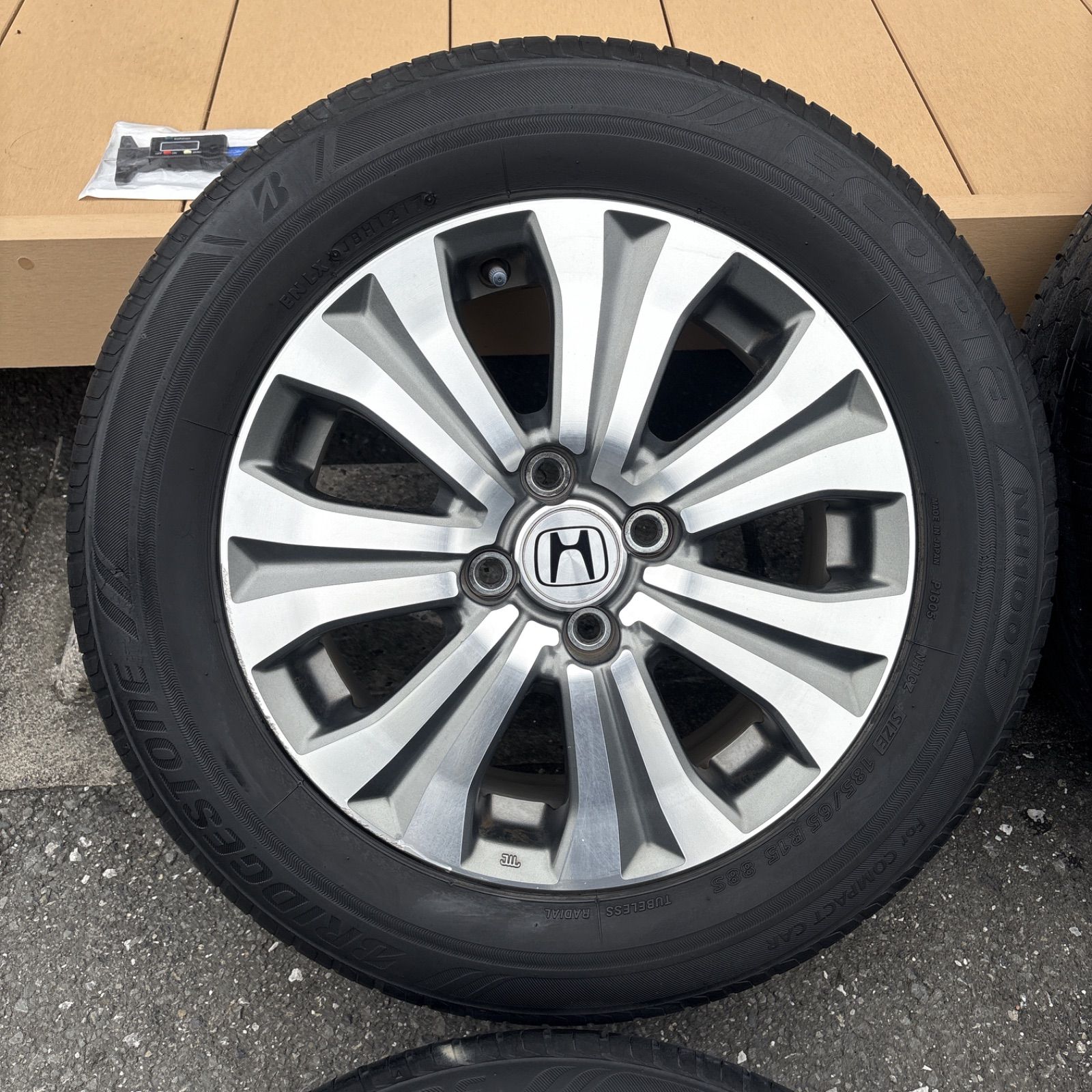 最終値下げ ホンダ HONDA フリード 純正ホイールタイヤ