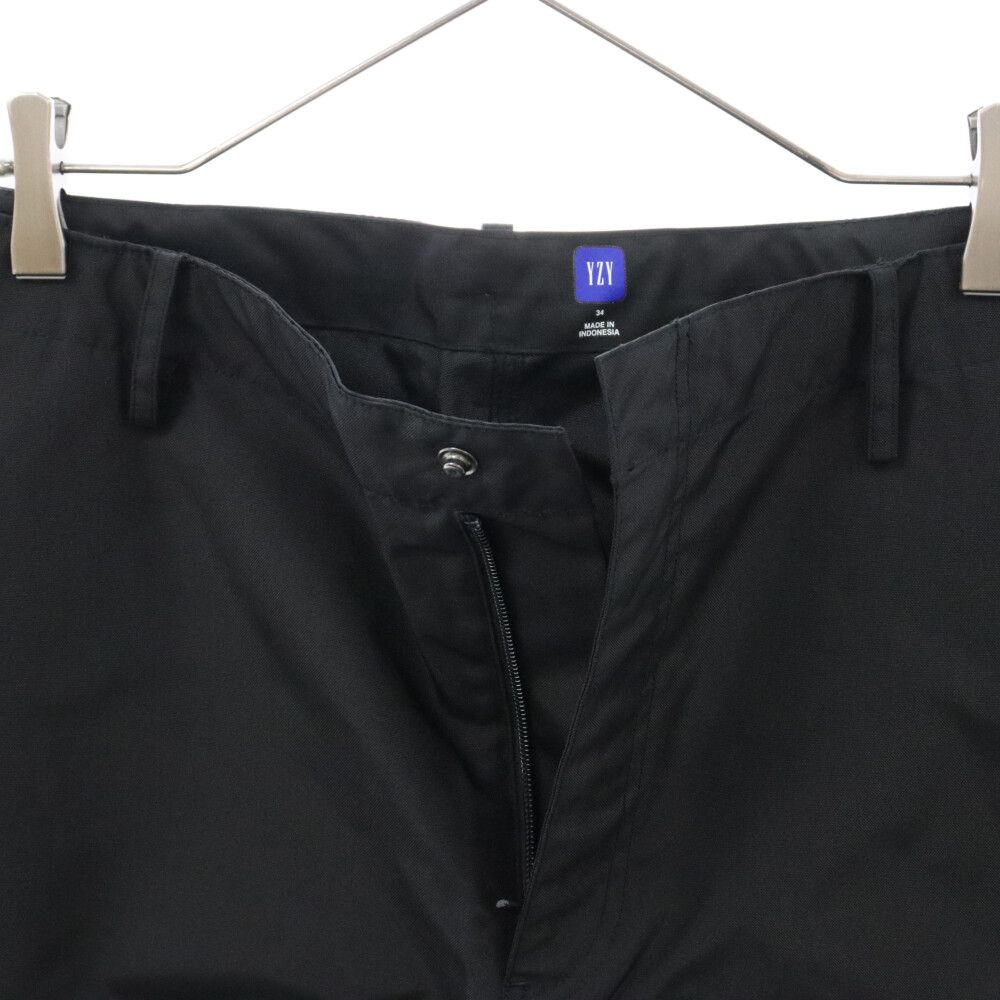 Yeezy Gap Engineered by Balenciaga (イージー ギャップ エンジニアー