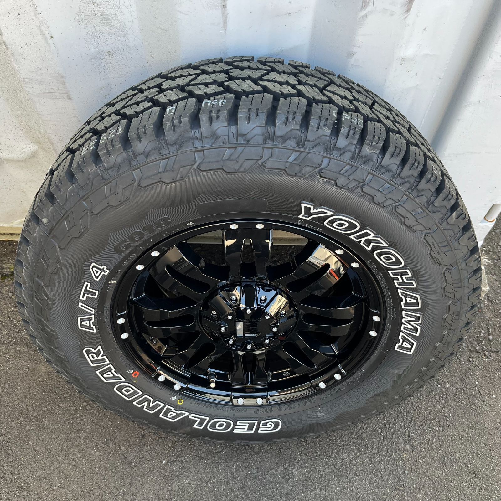 新品4本セット】 150 プラド FJ ハイラックス タイヤホイール