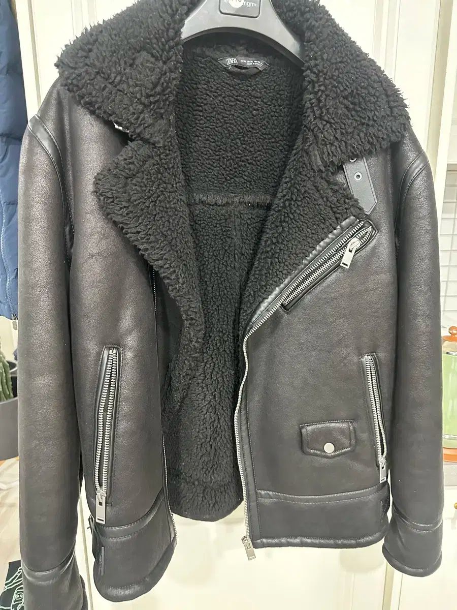 ZARA ザラ ブラック ムートン ジャケット