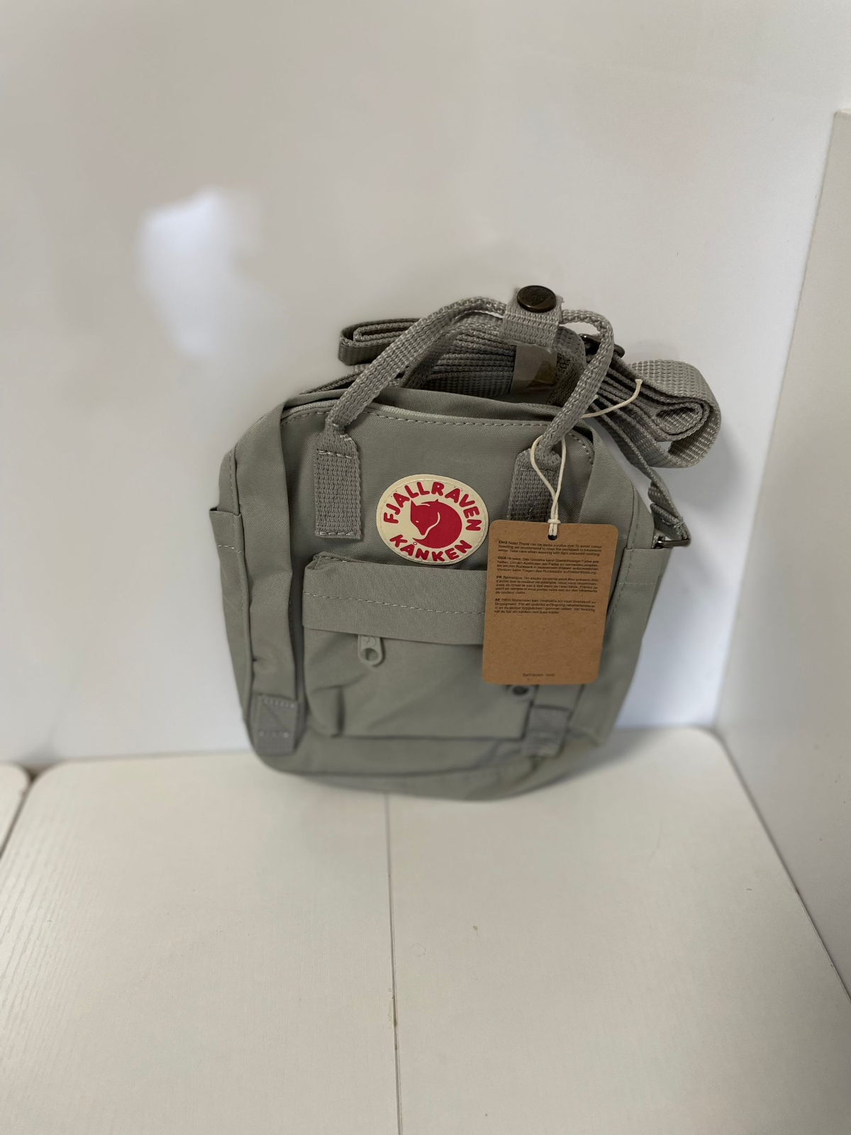 FJALL RAVEN KANKEN カンケンバッグ フェールラーベン ショルダーバッグ 2.5L frost grey