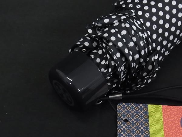 未使用タグ付き　トリーバーチ　ドットロゴ総柄　コンパクト折りたたみ傘 トリーバーチ 折りたたみ傘 未使用タグ付き トリーバーチ ドットロゴ総