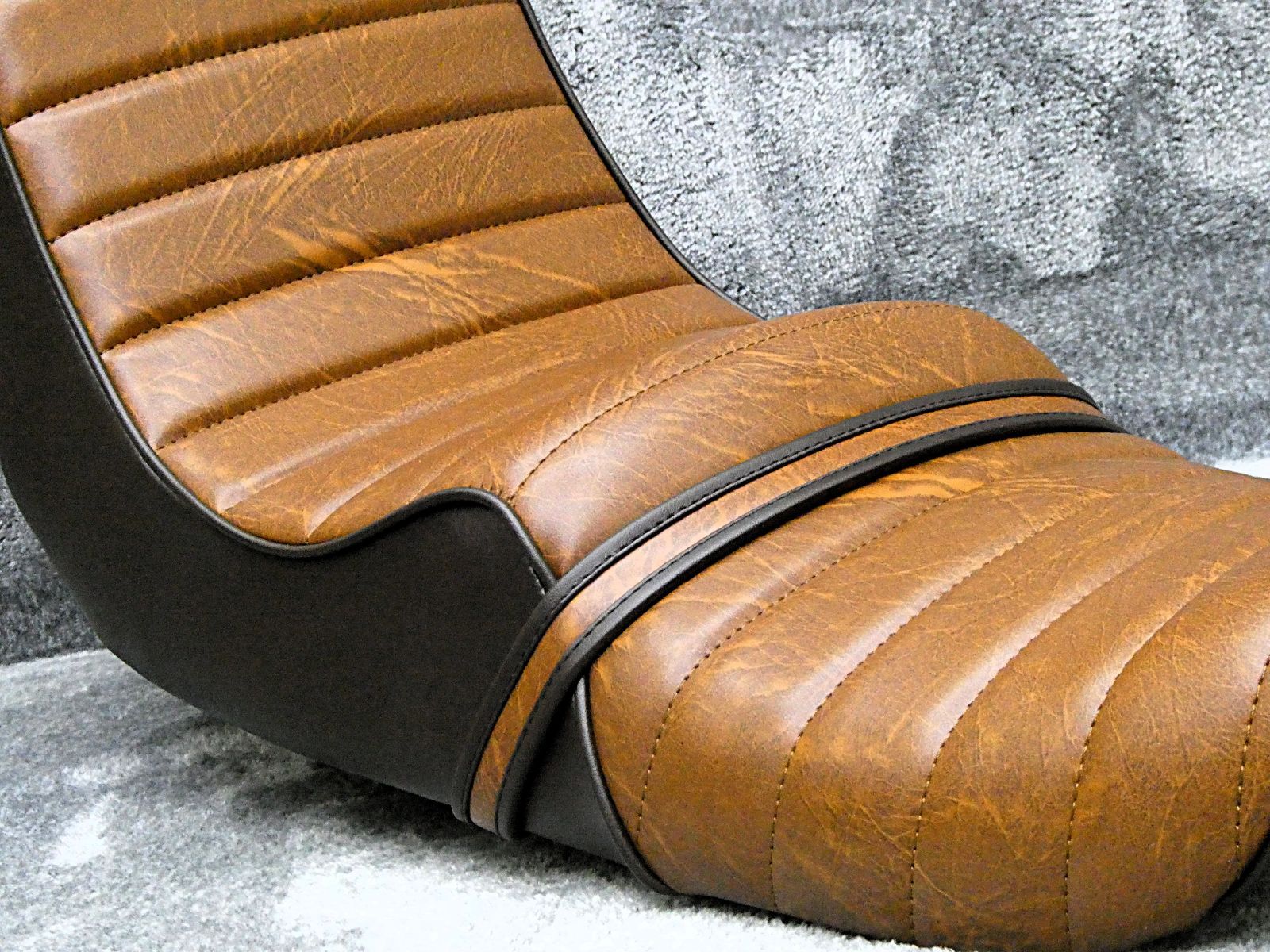 へっぽこ社長 外装