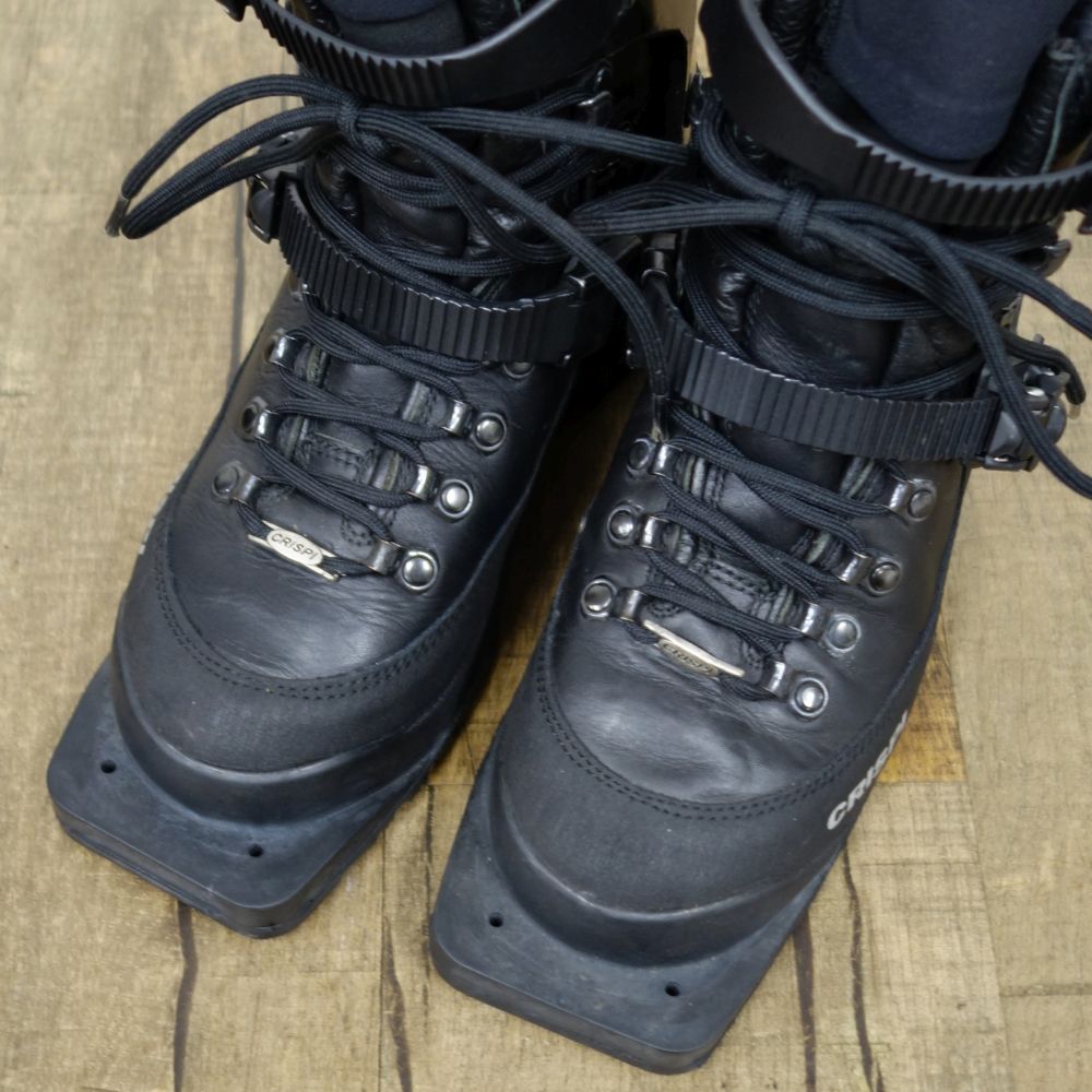 CRISPI SVARTEEN GTX 75mm 新品未使用 クリスピー CRISPI SVARTISEN GTX 75mm テレマーク スキ - メルカリ