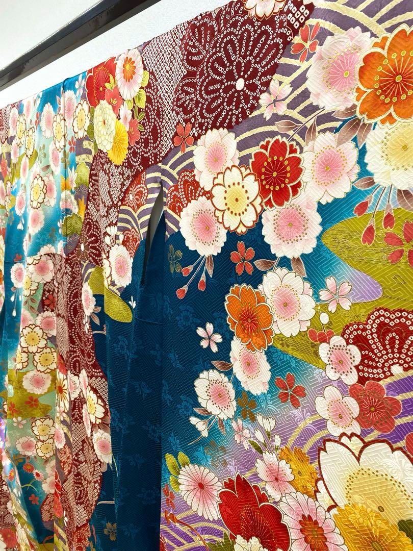 振袖 豪華 刺繍 金彩 紋意匠 身丈165cm 撥水加工済