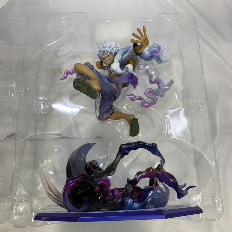 フィギュア