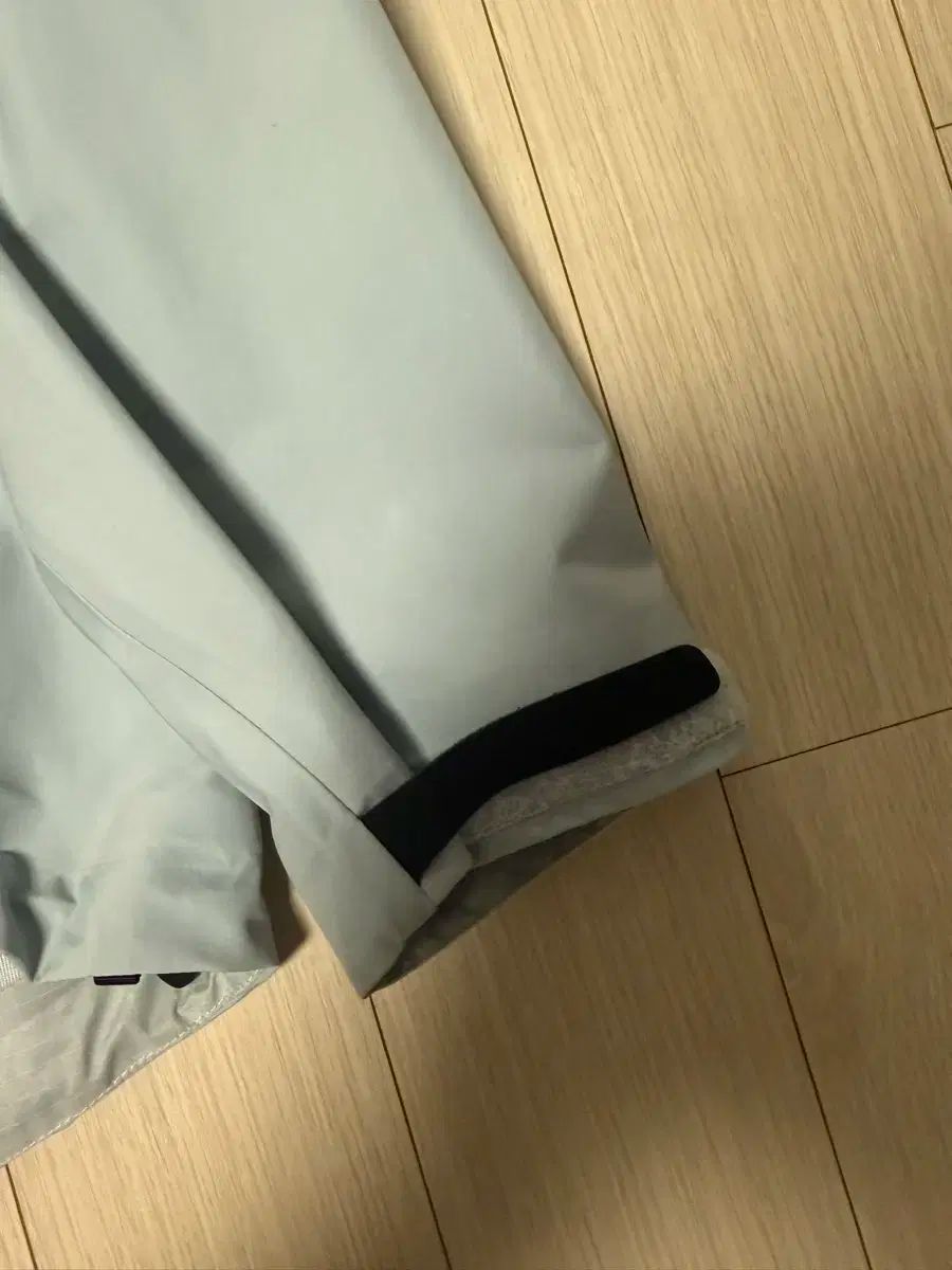 ARC TERYX アークテリクス ベータ lt ルーセント M