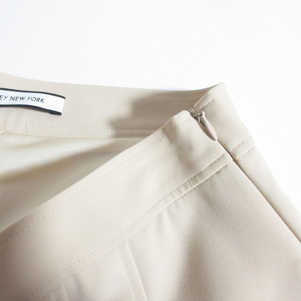 美品 FOXEY NEW YORK フォクシーニューヨーク タックショート
