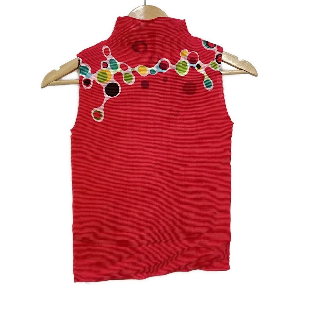 イッセイミヤケ・ノースリーブ プリーツプリーズ イッセイミヤケ