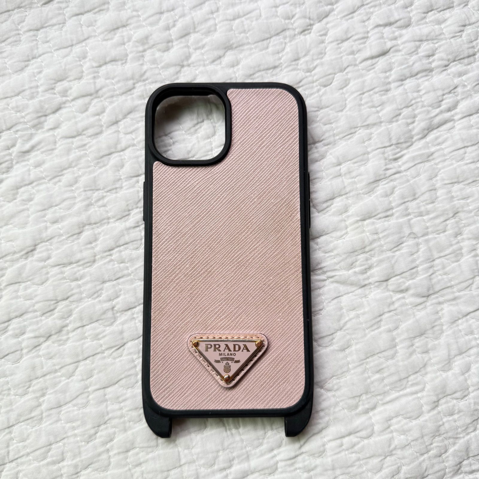 PRADA プラダ 三角ロゴプレート フィアーノレザー iPhone14pro用