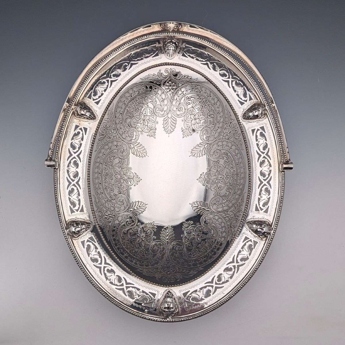 1870年 英国アンティーク シルバープレート製 可動ハンドル