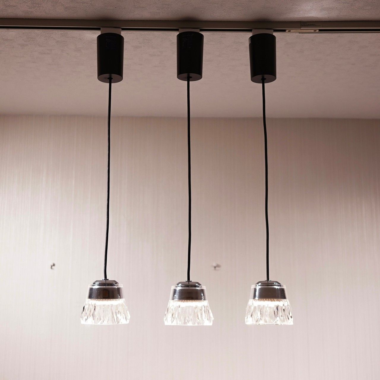 ODELIC オーデリック ペンダントライト 3灯 SH5026LD 吊り下げ照明 ダイニング ライト モダン 北欧