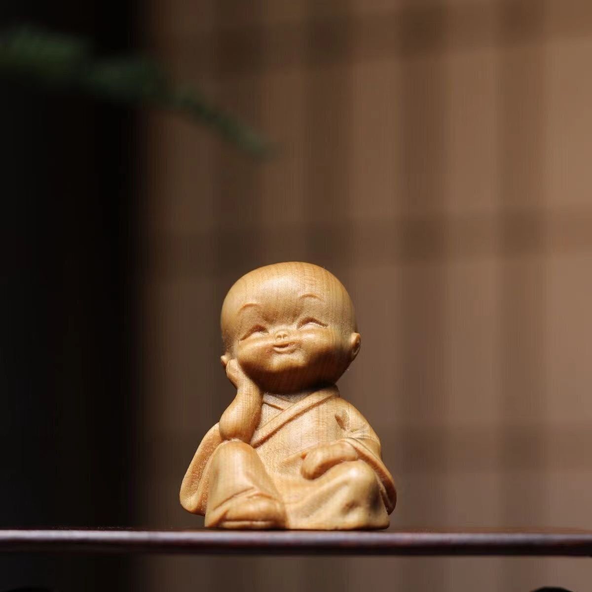 崖柏木彫り立ち小坊主4枚 禅の置物 - メルカリ