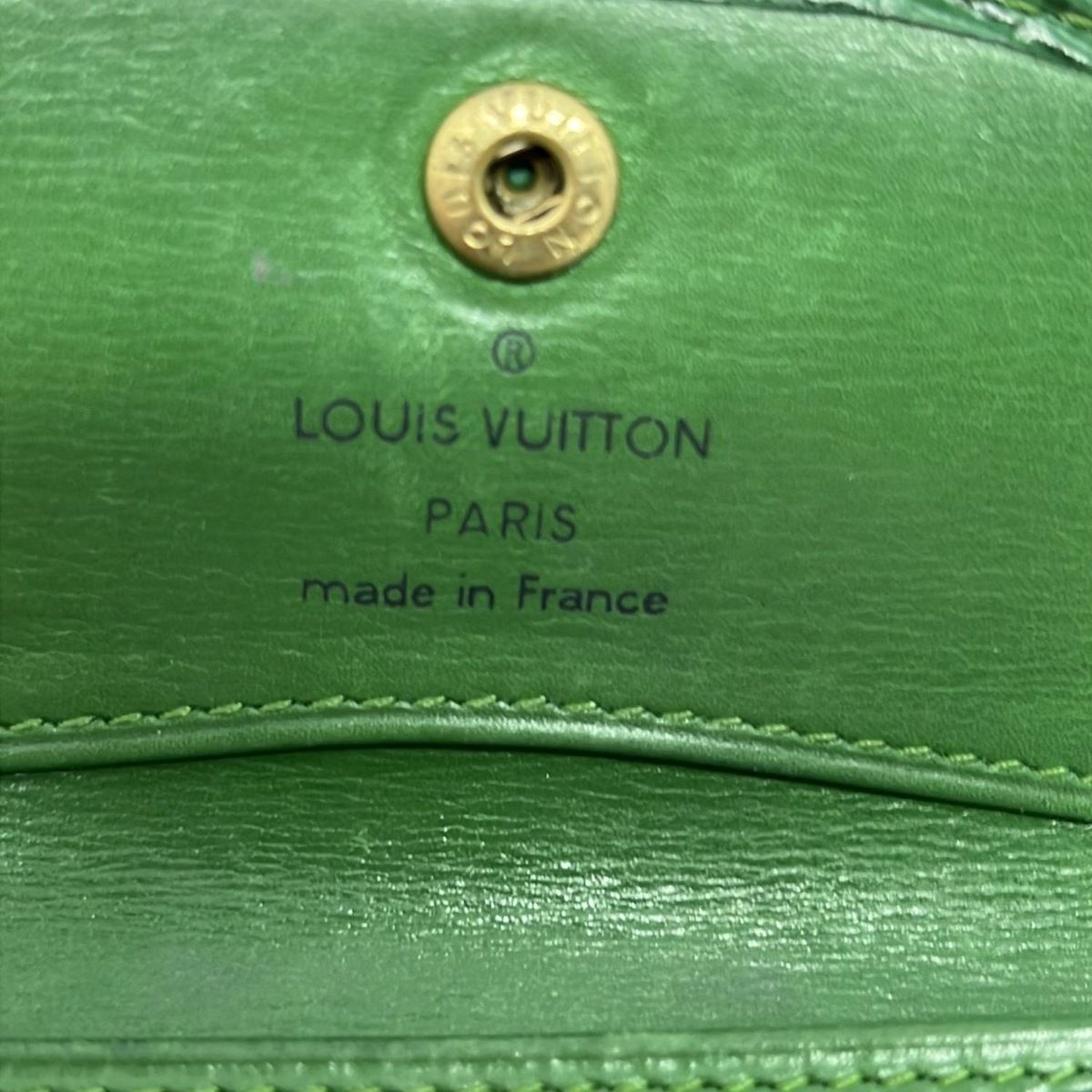 美品 LOUIS VUITTON ルイヴィトン タイガ ポルトモネ キュベット
