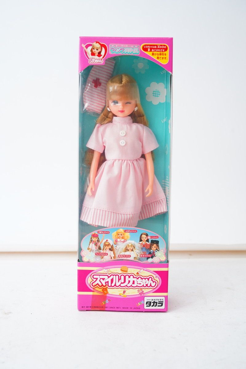 1999年旧タカラ❤超希少❤スマイルリカちゃん微笑み 1999年旧タカラ❤超希少箱無し新品❤スマイルリカちゃん微笑み