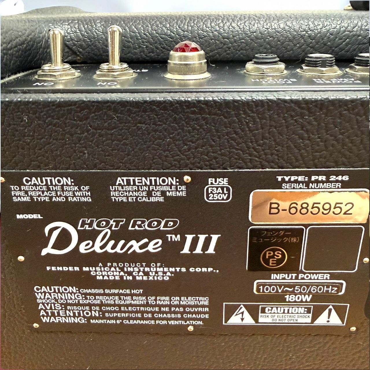 【最安値】 送料無料 Fender フェンダー ギターアンプ HOT ROD DELUXE III 100V カバー付き 【海外定番】