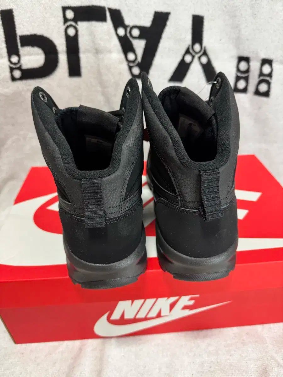 NIKE ナイキ