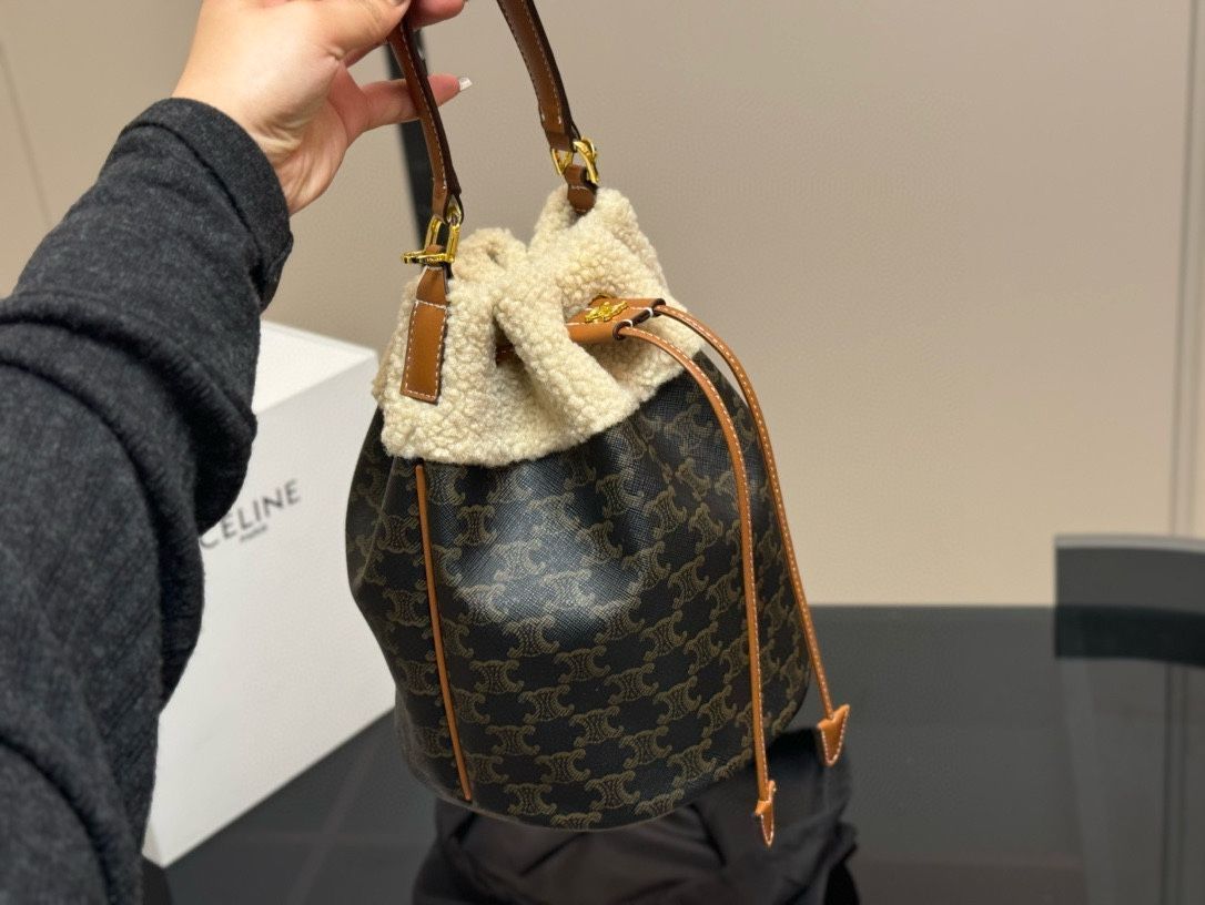 【モノグラム♪】CELINE マイクロ セーラー バケットバッグ ☆CELINE☆ セリーヌ マイクロ セーラー (CELINE/ショルダー