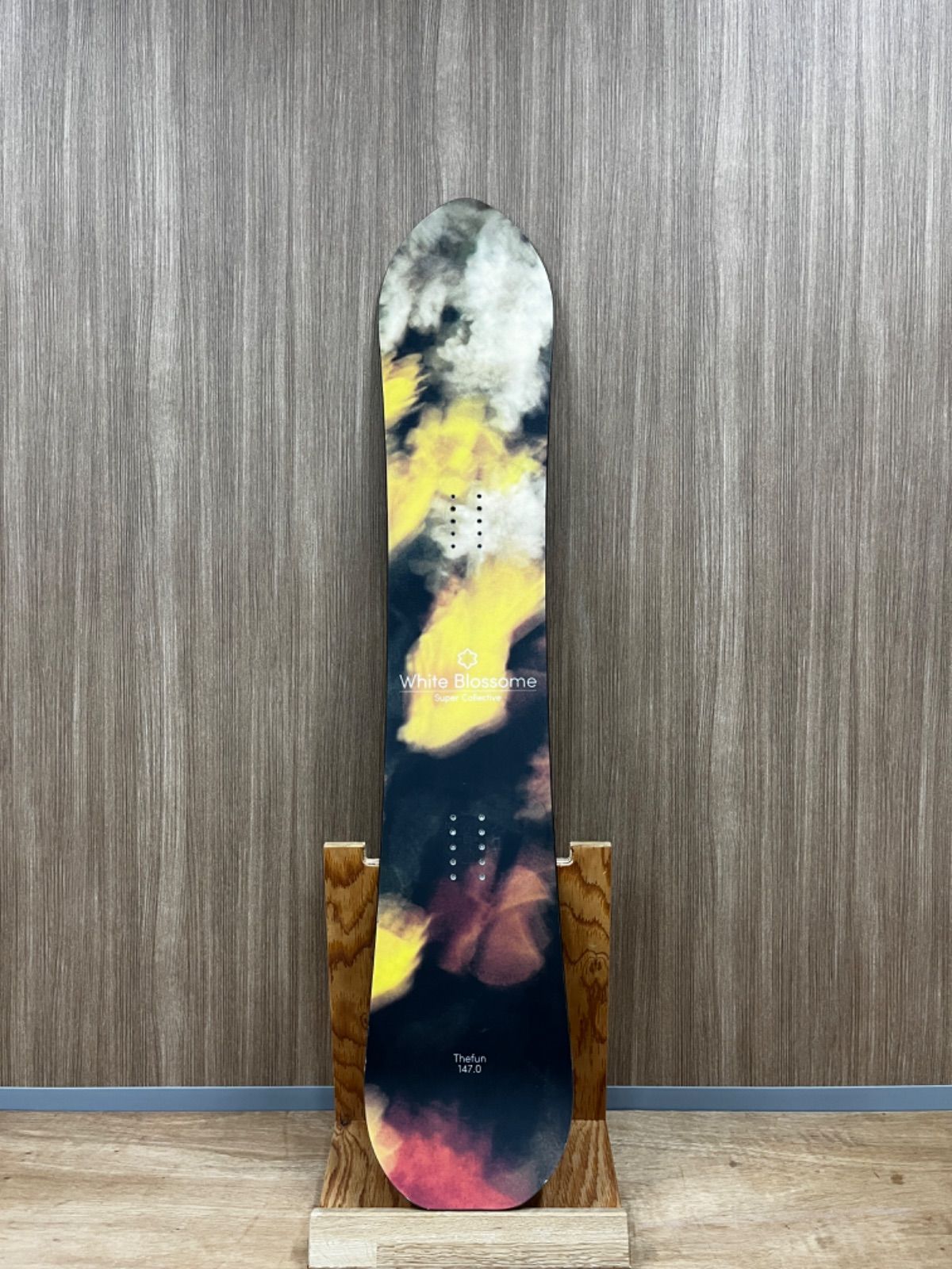 Foumarts公式 認定 ボード Whiteblossome TheFun147cm ホワイトブロッサム ザファン
