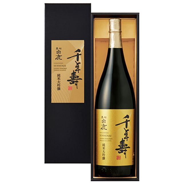 Amazon.co.jp: 超特選 黒松白鹿 純米大吟醸 1800ml 【贈答用可