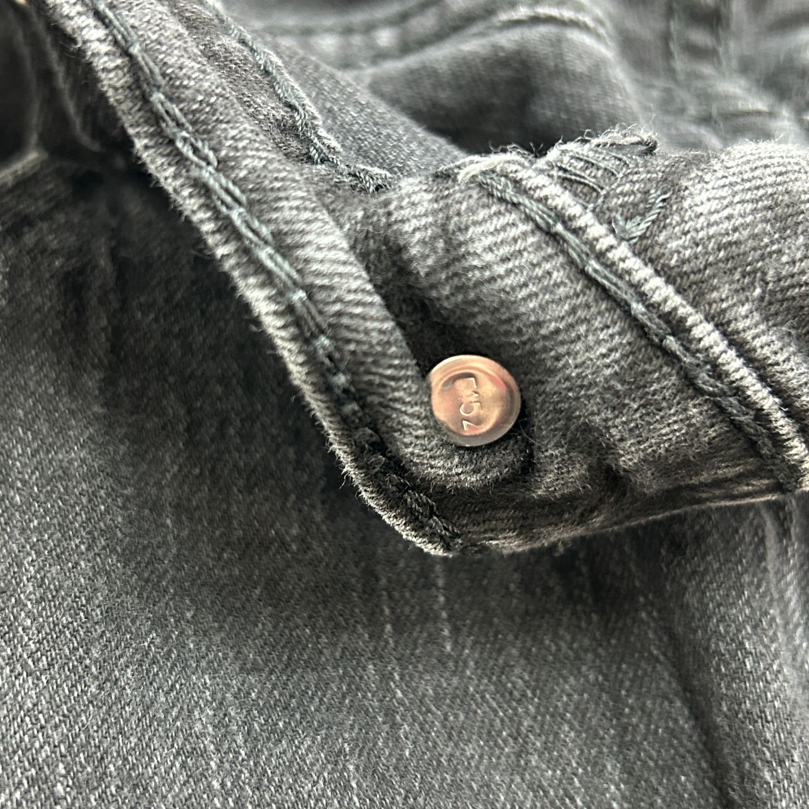559 Levi