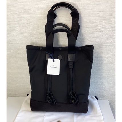 新品、未使用】MONCLER TECHトートバッグ モンクレール 新品、未使用】MONCLER TECHトートバッグ モンクレール