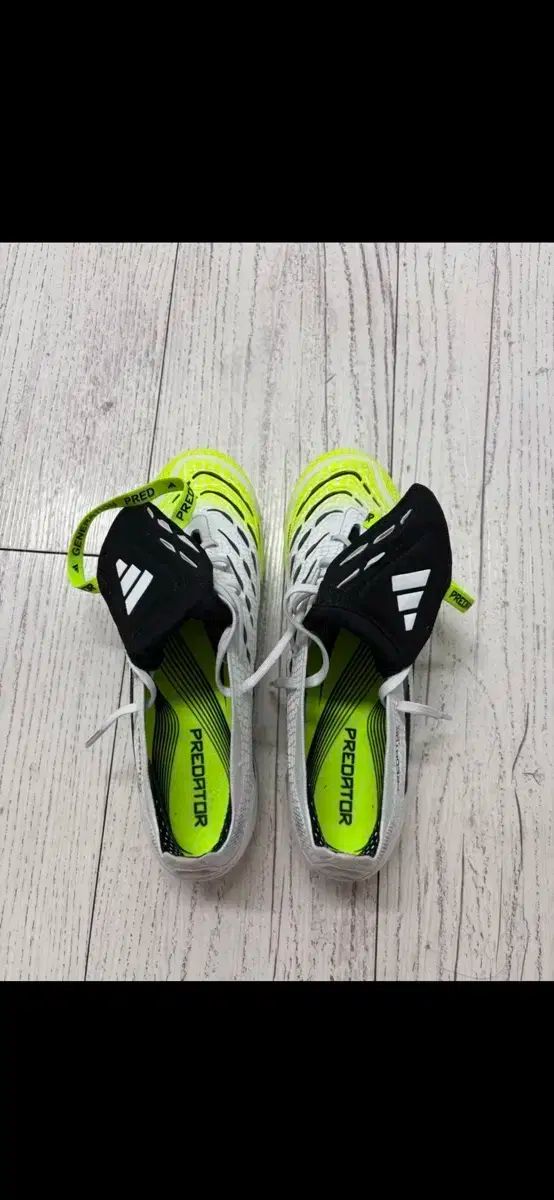 アディダス プレデター ft FG 260